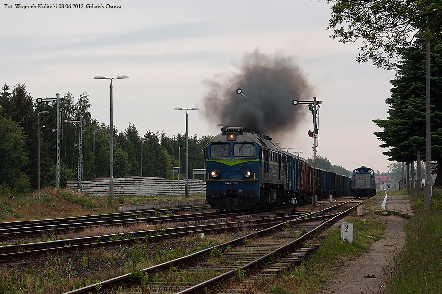 ST44-1228