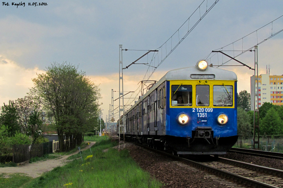 EN57-1683+1684