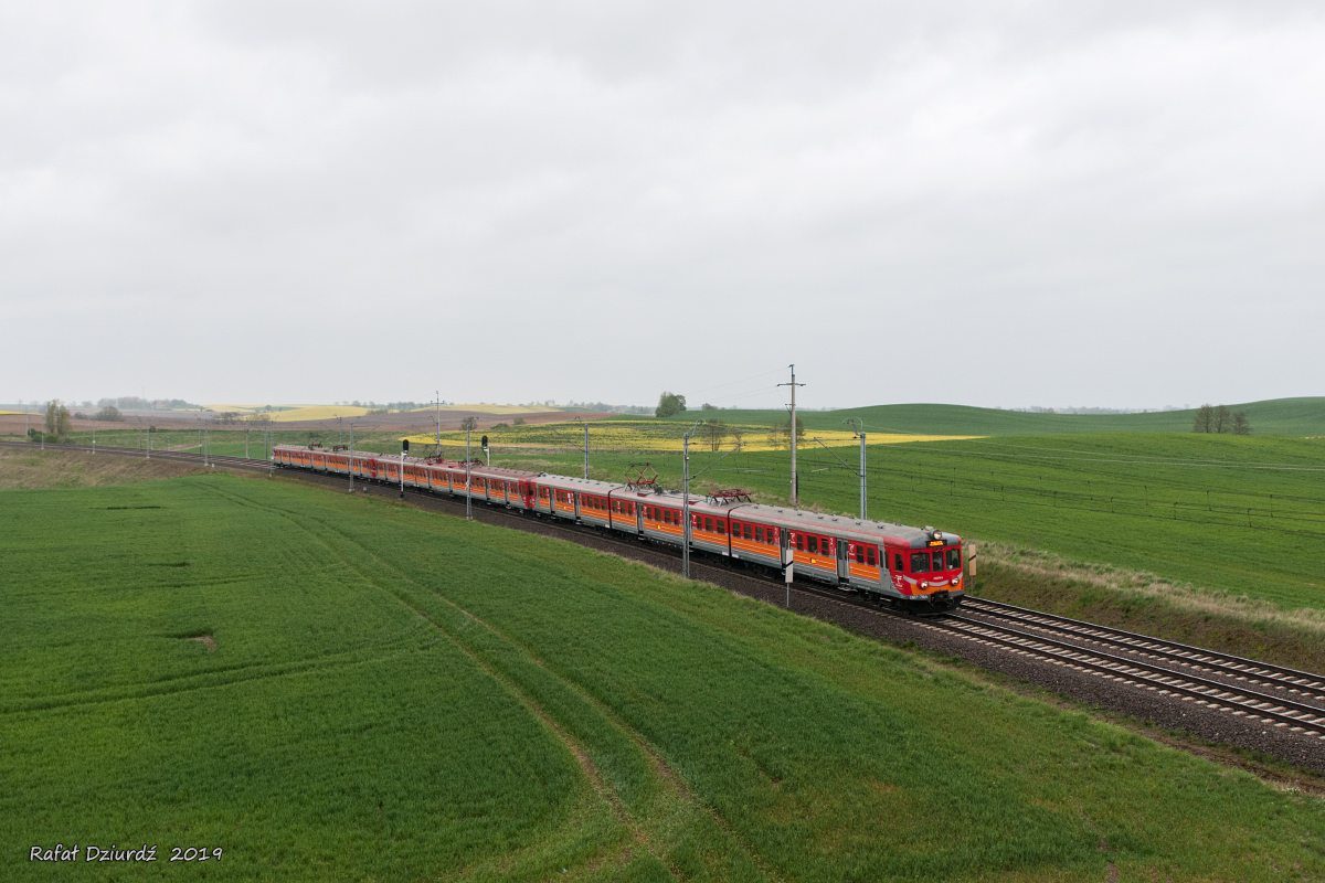 EN57-716