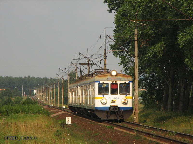 EN71-046