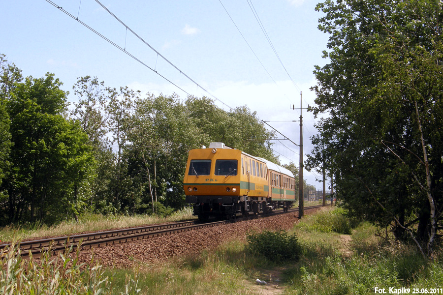 EM120-01